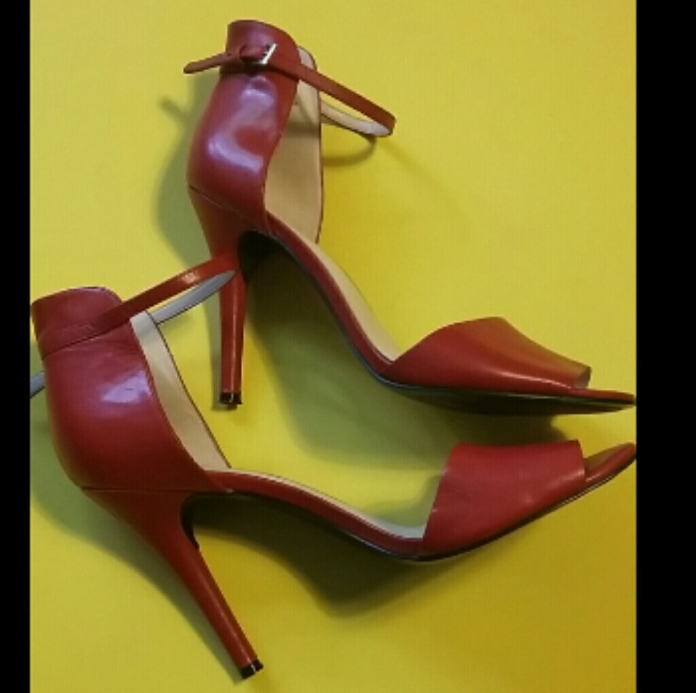 EUC Nine West Ankle Stiletto